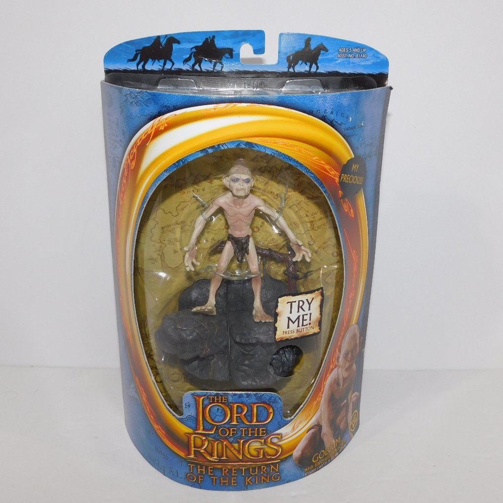 2003 Lord of the Rings The Return of the King Gollum Figure with Talking Base